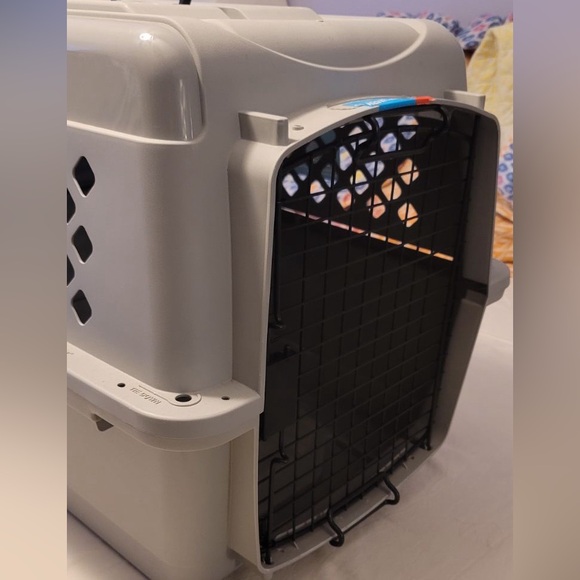 KENNEL FOR SMALL PETS - Picture 3 of 6